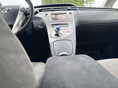 Used 2013 Toyota Prius Two FWD image 35