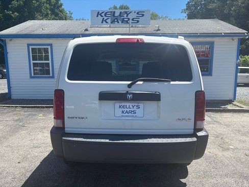 Used 2007 Dodge Nitro SXT AWD/4WD image 5