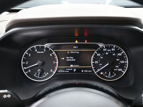 Used 2023 Nissan Rogue SV image 18