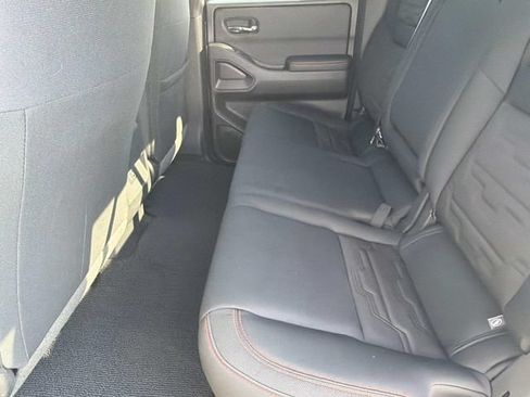 Used 2025 Nissan Frontier Pro-X RWD image 20
