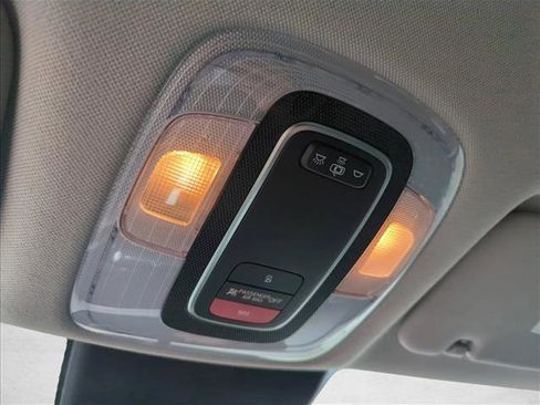 Used 2023 Hyundai Elantra SEL w/ Convenience Package FWD image 14