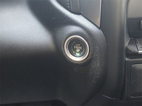 Used 2019 Chevrolet Silverado 1500 LT w/ All-Star Edition image 27