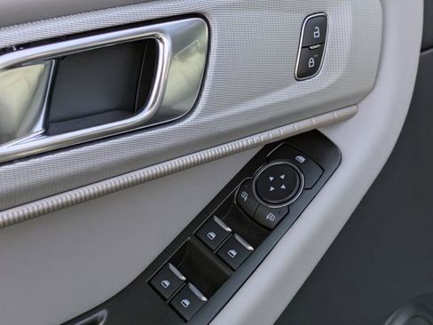 New 2026 Ford Explorer Active w/ Active Comfort Package image 12