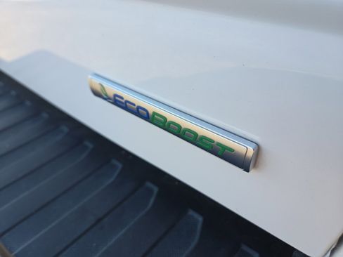 Used 2020 Ford F150 XLT w/ Equipment Group 302A Luxury image 8