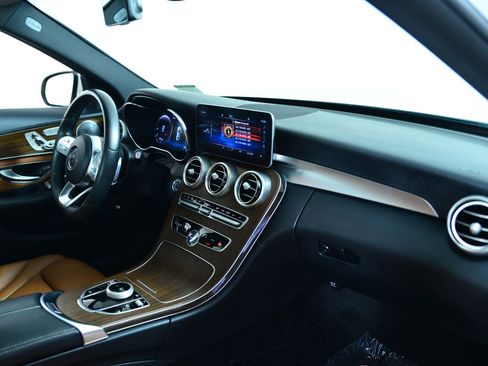 Used 2019 Mercedes-Benz C 300 4MATIC Sedan image 22