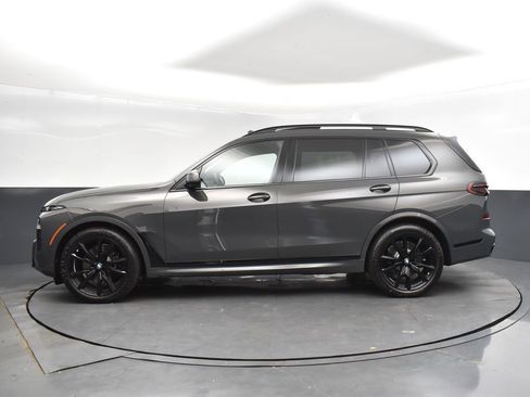 Used 2026 BMW X7 xDrive40i w/ Executive Package AWD/4WD image 4
