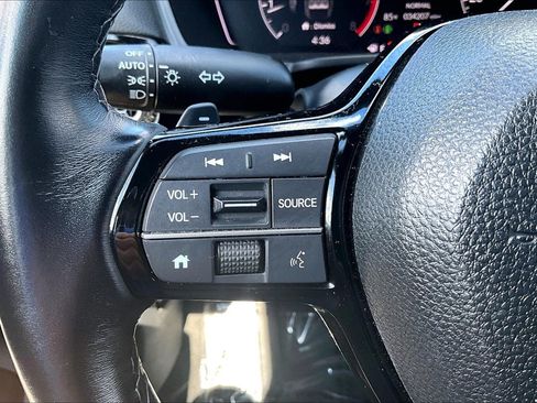 Used 2023 Honda Civic Sport image 17