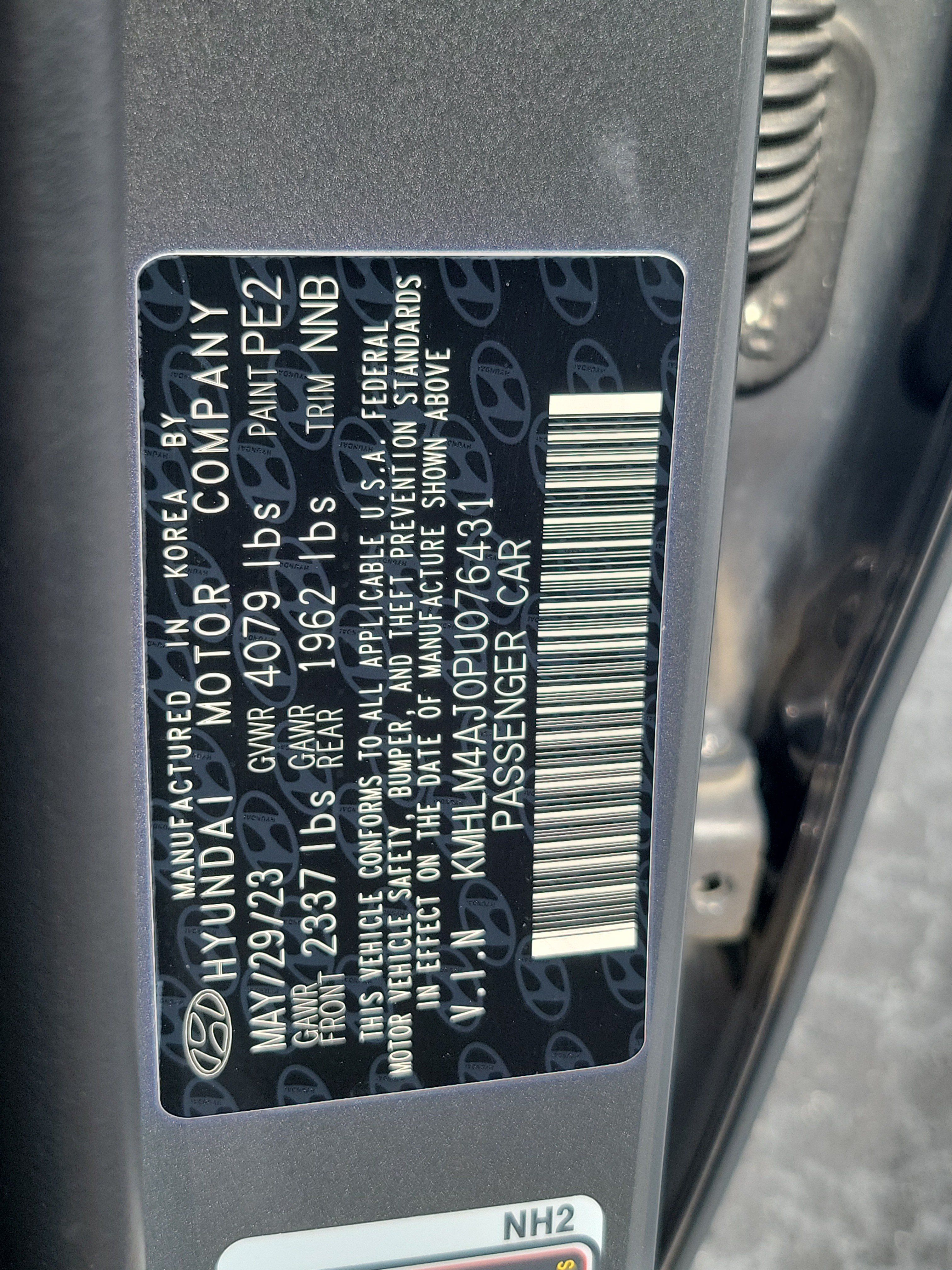Used 2023 Hyundai Elantra Blue FWD image 29