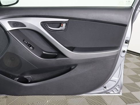 Used 2016 Hyundai Elantra Value Edition image 17