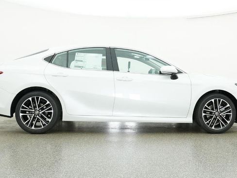 New 2026 Toyota Camry XLE image 30