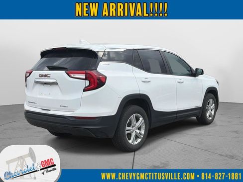 Used 2024 GMC Terrain SLE image 5