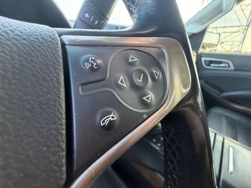 Used 2019 GMC Yukon XL Denali image 22