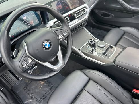 Used 2023 BMW 430i Convertible w/ Premium Package image 11