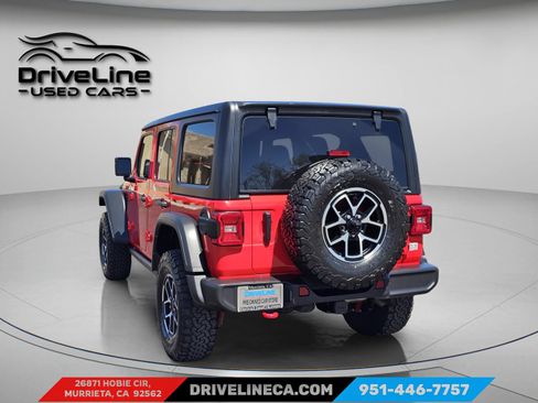 Used 2024 Jeep Wrangler Unlimited Rubicon AWD/4WD image 6