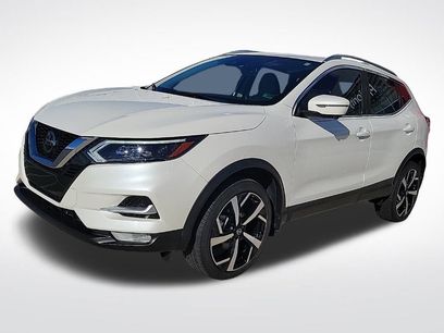 Used 2022 Nissan Rogue Sport SL w/ Premium Package