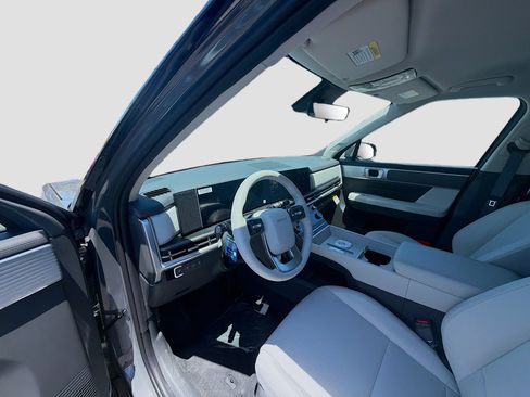 New 2026 Hyundai Santa Fe SE FWD image 7