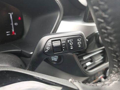 Used 2023 Ford Escape Active w/ Cold Weather Package FWD image 41