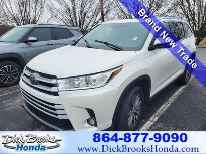 Used 2019 Toyota Highlander XLE