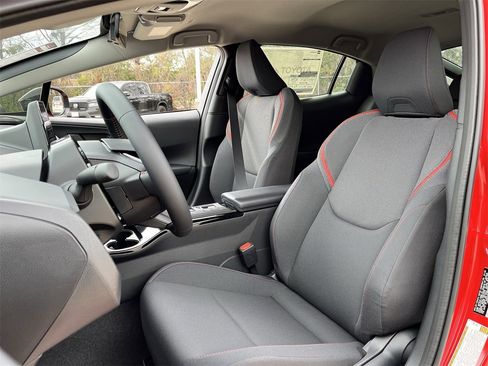 New 2026 Toyota Prius Plug-In Hybrid image 22