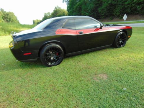 Used 2012 Dodge Challenger R/T Plus RWD image 3