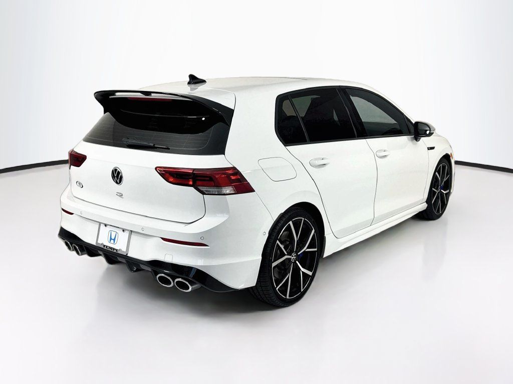 Used 2024 Volkswagen Golf R AWD/4WD image 5
