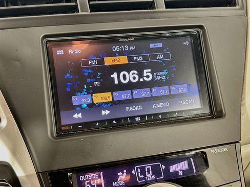 Used 2012 Toyota Prius V Three FWD image 19