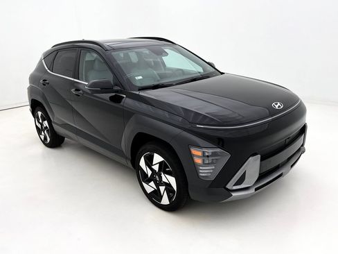 Used 2025 Hyundai Kona Limited image 6