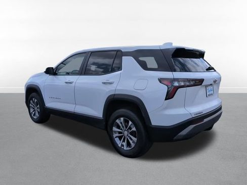 Used 2025 Chevrolet Equinox LT image 7