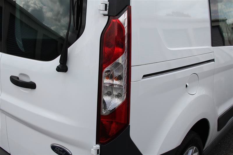 Used 2018 Ford Transit Connect XL FWD image 12