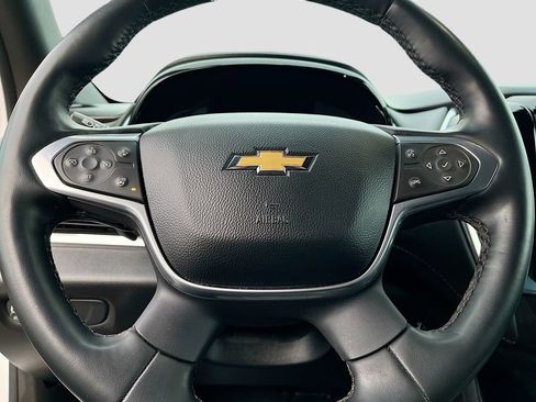 Used 2023 Chevrolet Traverse Premier AWD/4WD image 11