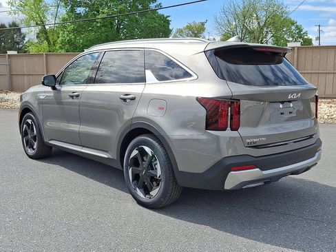 New 2026 Kia Sorento EX w/ EX Premium Package AWD/4WD image 4