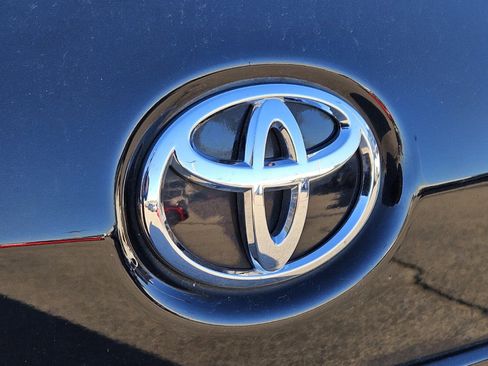 Used 2019 Toyota Sienna XLE Premium image 15