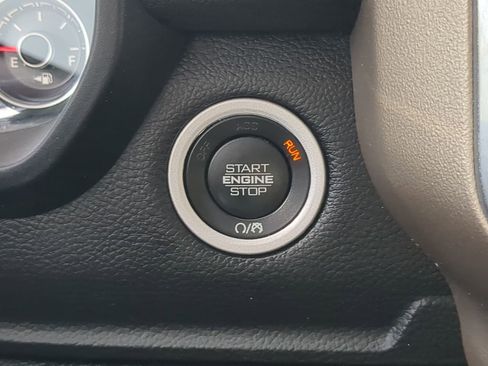 Used 2021 RAM 1500 Laramie image 30