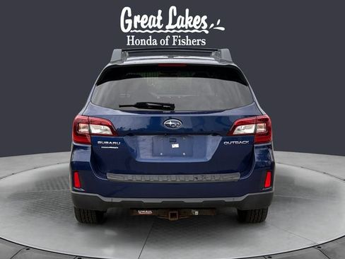 Used 2015 Subaru Outback 2.5i Limited AWD/4WD image 4