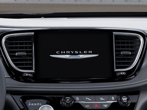 New 2026 Chrysler Pacifica Select AWD/4WD image 19
