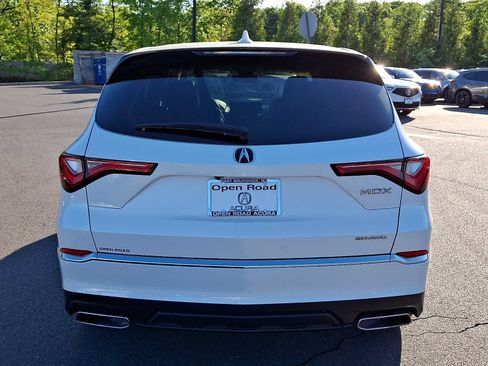 Certified 2024 Acura MDX SH-AWD image 5