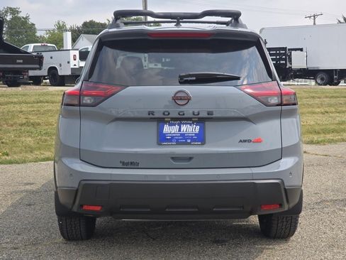 New 2026 Nissan Rogue SV image 9