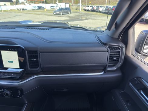 New 2026 Chevrolet Silverado 1500 LT Trail Boss w/ Safety Package image 24