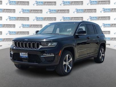 New 2023 Jeep Grand Cherokee 4WD 4xe w/ Luxury Tech Group II