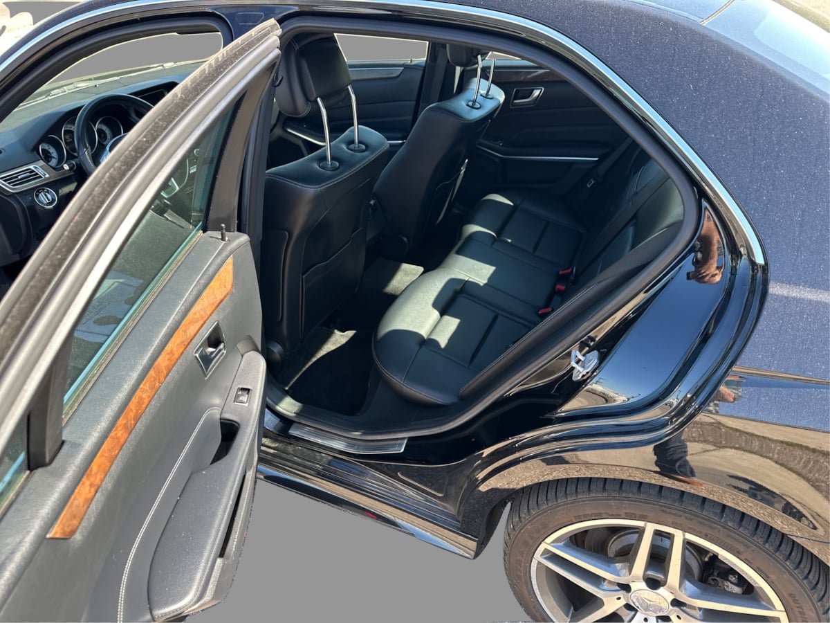Used 2014 Mercedes-Benz E 350 4MATIC Sedan w/ Premium 1 Package image 28