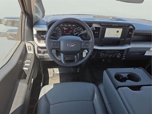 New 2025 Ford F250 XL w/ 360-Degree Camera Package image 11