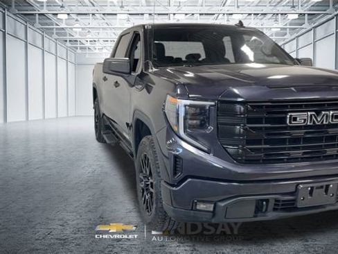 Certified 2022 GMC Sierra 1500 Elevation w/ LPO, Elevation Black Package image 4