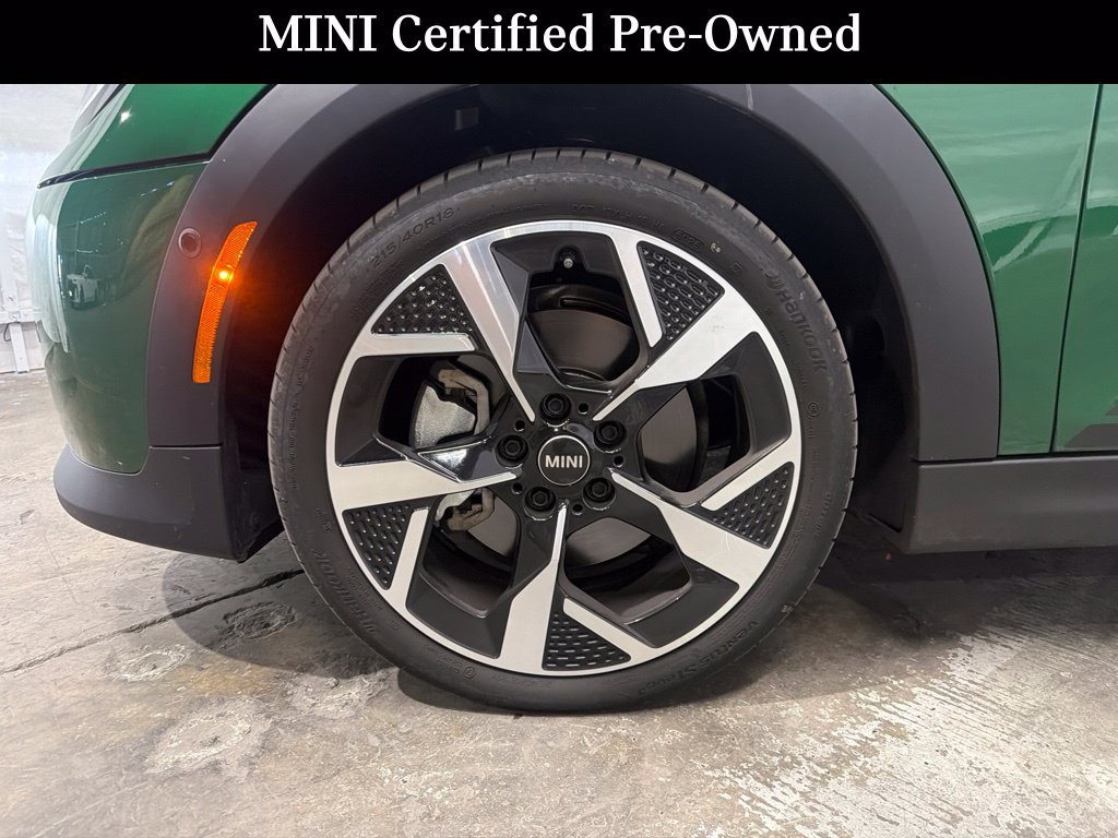 Used 2026 MINI Cooper 2-Door Hardtop FWD image 2