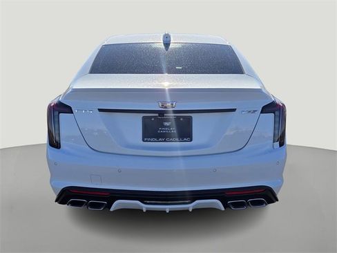 New 2026 Cadillac CT5 V image 3