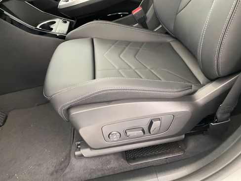 New 2026 BMW X1 xDrive28i w/ Technology Package AWD/4WD image 13