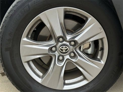 Used 2024 Toyota RAV4 XLE image 10