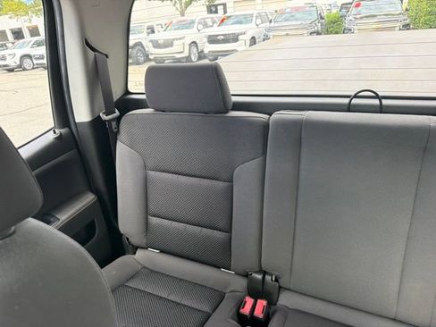 Used 2017 GMC Sierra 1500 SLE w/ SLE Value Package RWD image 7