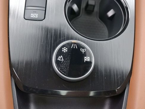 New 2026 Nissan Rogue Platinum w/ Platinum Premium Package AWD/4WD image 4