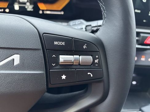 Used 2026 Kia Sportage EX w/ EX Panorama Roof Package image 20