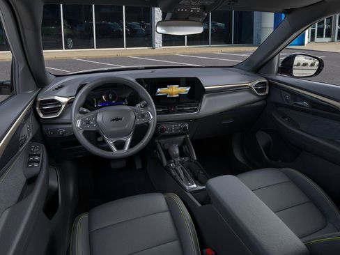New 2026 Chevrolet TrailBlazer ACTIV w/ Driver Confidence Package AWD/4WD image 15
